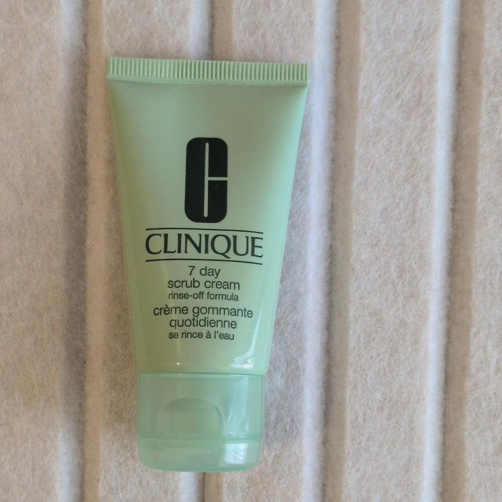 Clinique‎ 7 Day Scrub Cream Face 1oz Fragrance-Free Allergy Tested Unisex